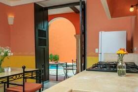 Art 64 Hotel Boutique Adults Only