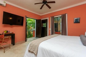 Art 64 Hotel Boutique Adults Only