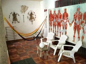 Art Apart Hostel
