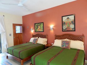 Casa Del Maya Bed & Breakfast