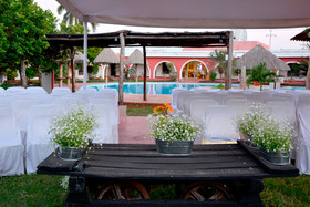 Hotel Hacienda Inn