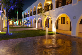 Hotel Hacienda Inn