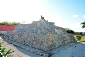 Hotel Hacienda Inn