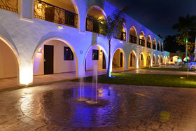 Hotel Hacienda Inn