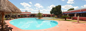 Hotel Hacienda Inn