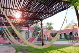 Hotel Hacienda Inn