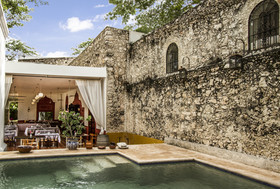 Hacienda Santa Cruz
