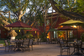 Hacienda Santa Cruz