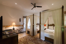 Hacienda Santa Cruz