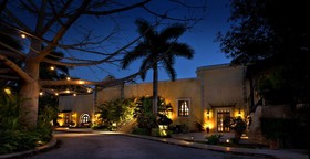 Hacienda Xcanatun by Angsana