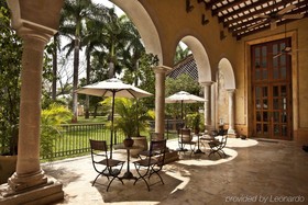 Hacienda Xcanatun by Angsana