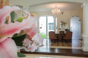 Hotel Delfina