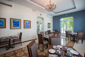 Hotel Delfina