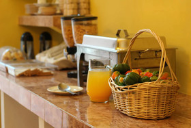 Hotel Embajadores