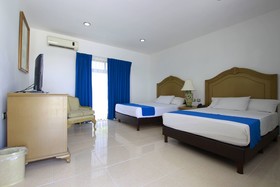 Hotel Embajadores