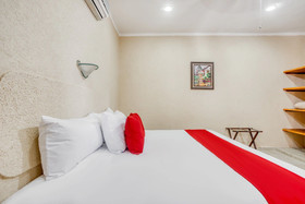 Hotel Las Americas by OYO Rooms