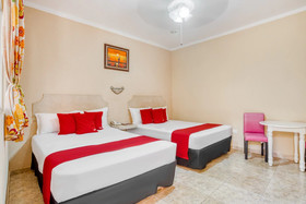 Hotel Las Americas by OYO Rooms