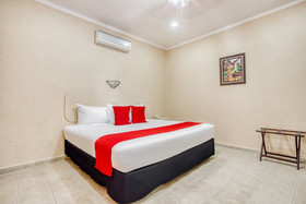 Hotel Las Americas by OYO Rooms