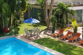 Hotel Las Dalias Inn