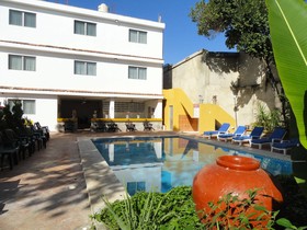 Hotel Las Dalias Inn