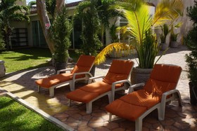 Hotel Las Dalias Inn