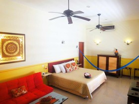 Hotel Merida Santiago