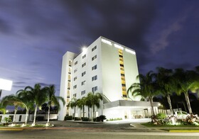 Hotel Misión Express Mérida Altabrisa