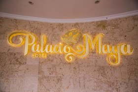 Hotel Palacio Maya