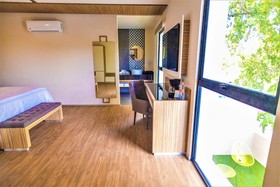 Hotel Plaza by Kavia