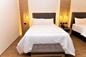 Hotel Plaza by Kavia