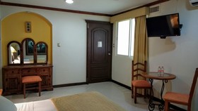 Hotel Suites Flamboyanes