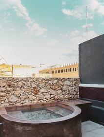 Hotel Urban