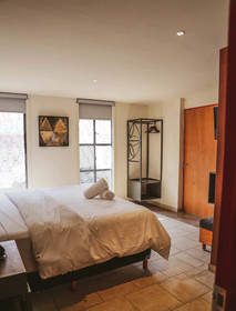 Hotel Urban