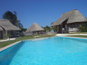 Jaalkab Cabanas