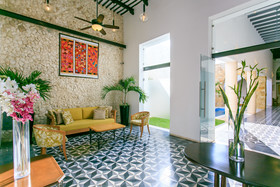 Casona Las Tres Marías
