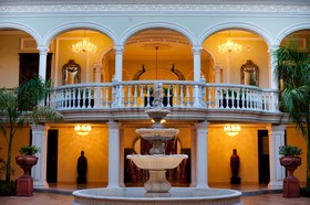Mansión Mérida on the Park