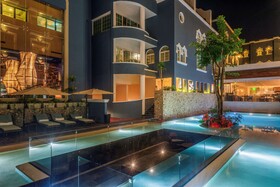 Villa Mercedes Merida, Curio Collection by Hilton