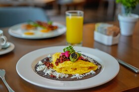 Villa Mercedes Merida, Curio Collection by Hilton