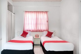 Hotel Vialmar by OYO Rooms
