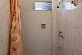 Hotel Vialmar by OYO Rooms