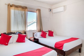Hotel Vialmar by OYO Rooms