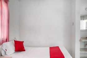 Hotel Vialmar by OYO Rooms