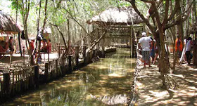 Hotel y Restaurante Yaxactun