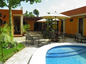 El Zaguán Colonial