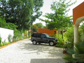 El Zaguán Colonial