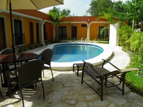 El Zaguán Colonial