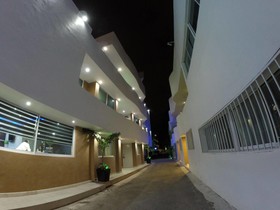 Hotel & Suites Country
