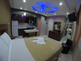 Hotel & Suites Country