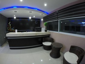 Hotel & Suites Country