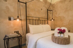IMIX Hotel